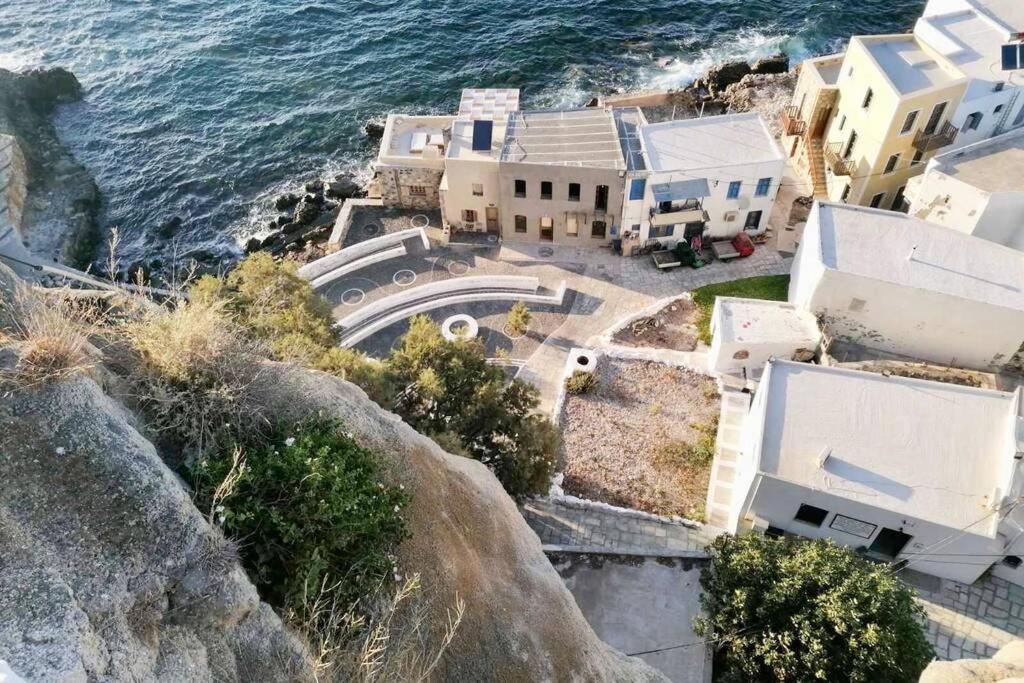 Poseidon House Vila Mandrákion Exterior foto