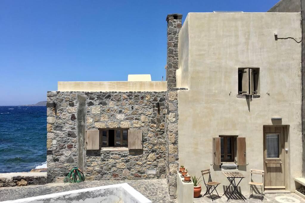 Poseidon House Vila Mandrákion Exterior foto